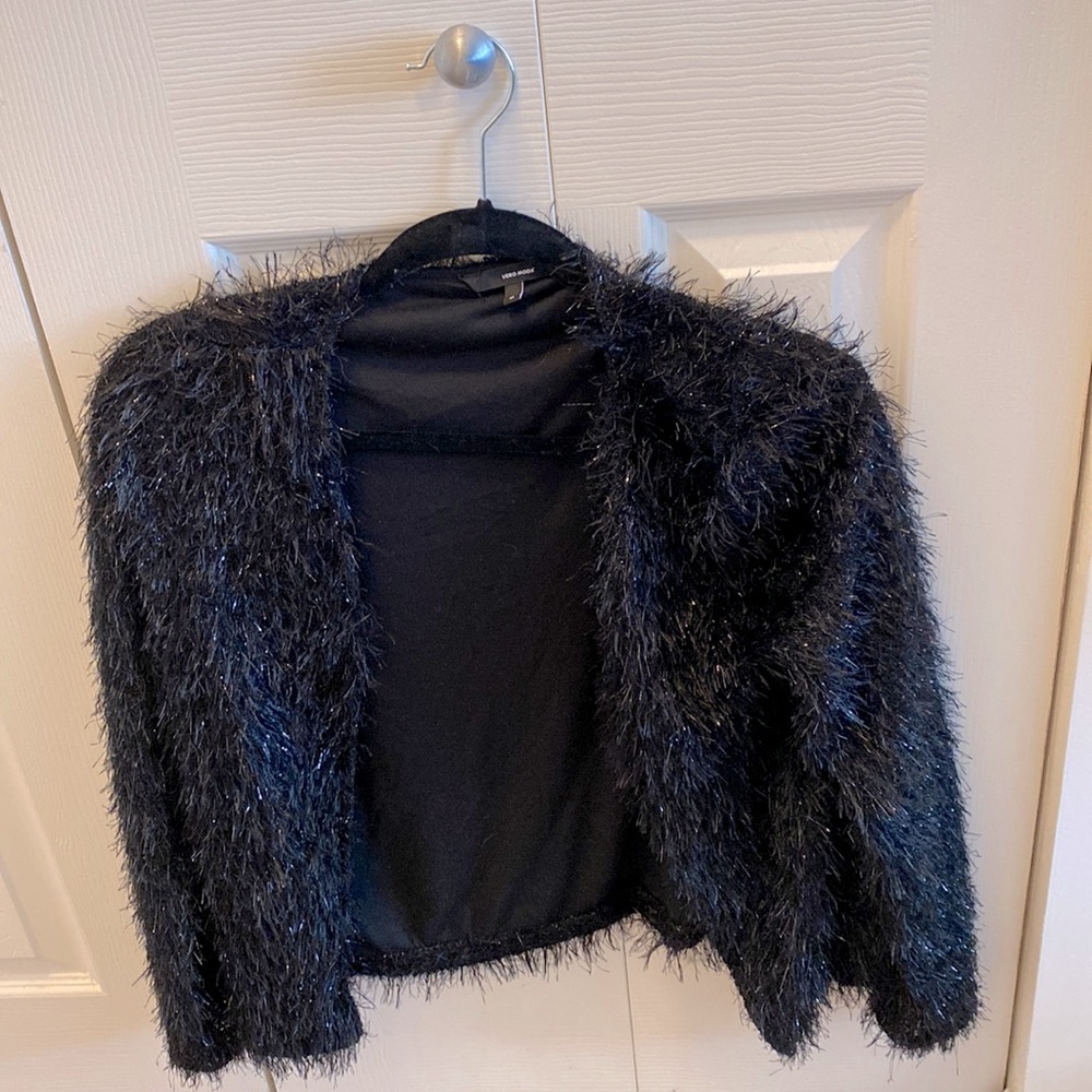 Vero Moda black swing cardigan in Medium size